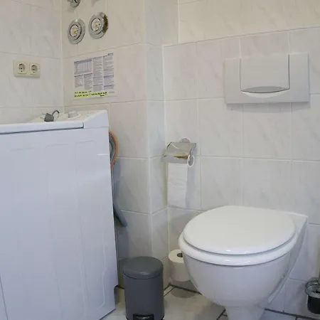 In Zentraler Lage Und Mit Balkon - Karola 18 Apartment *