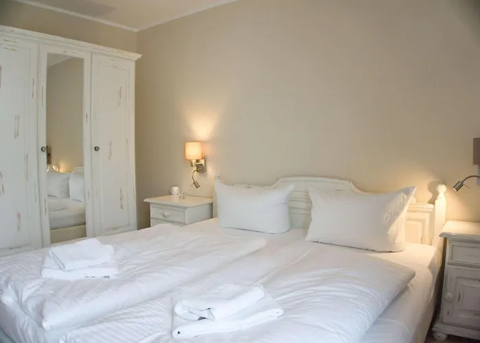 In Zentraler Lage Und Mit Balkon - Karola 18 Appartement *