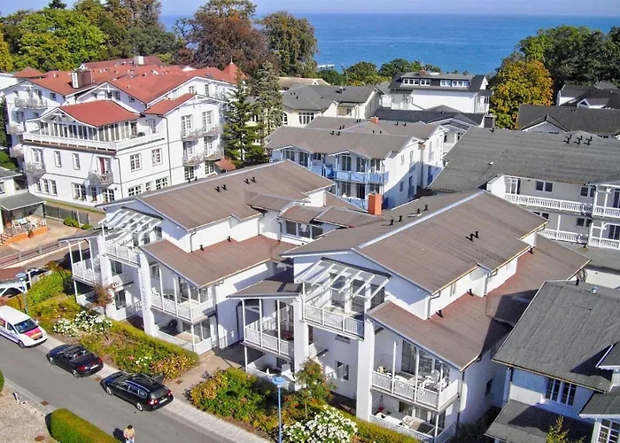 In Zentraler Lage Und Mit Balkon - Karola 18