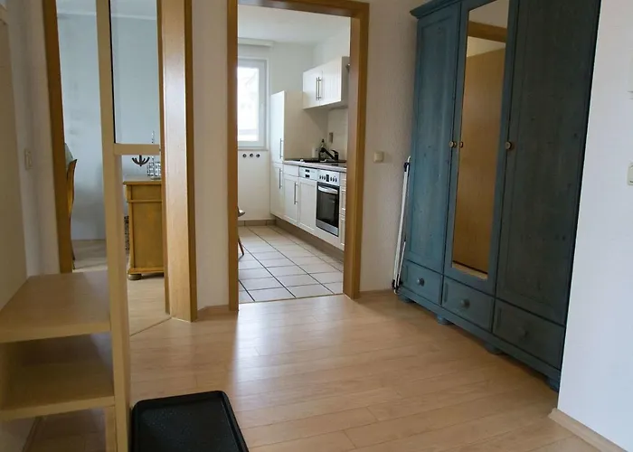 In Zentraler Lage Und Mit Balkon - Karola 18 *