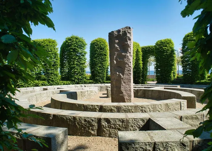 Appartement In Zentraler Lage Und Mit Balkon - Karola 18 *