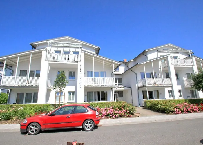 In Zentraler Lage Und Mit Balkon - Karola 18 * Goehren (Ruegen)