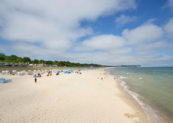 In Zentraler Lage Und Mit Balkon - Karola 18 Goehren (Ruegen)